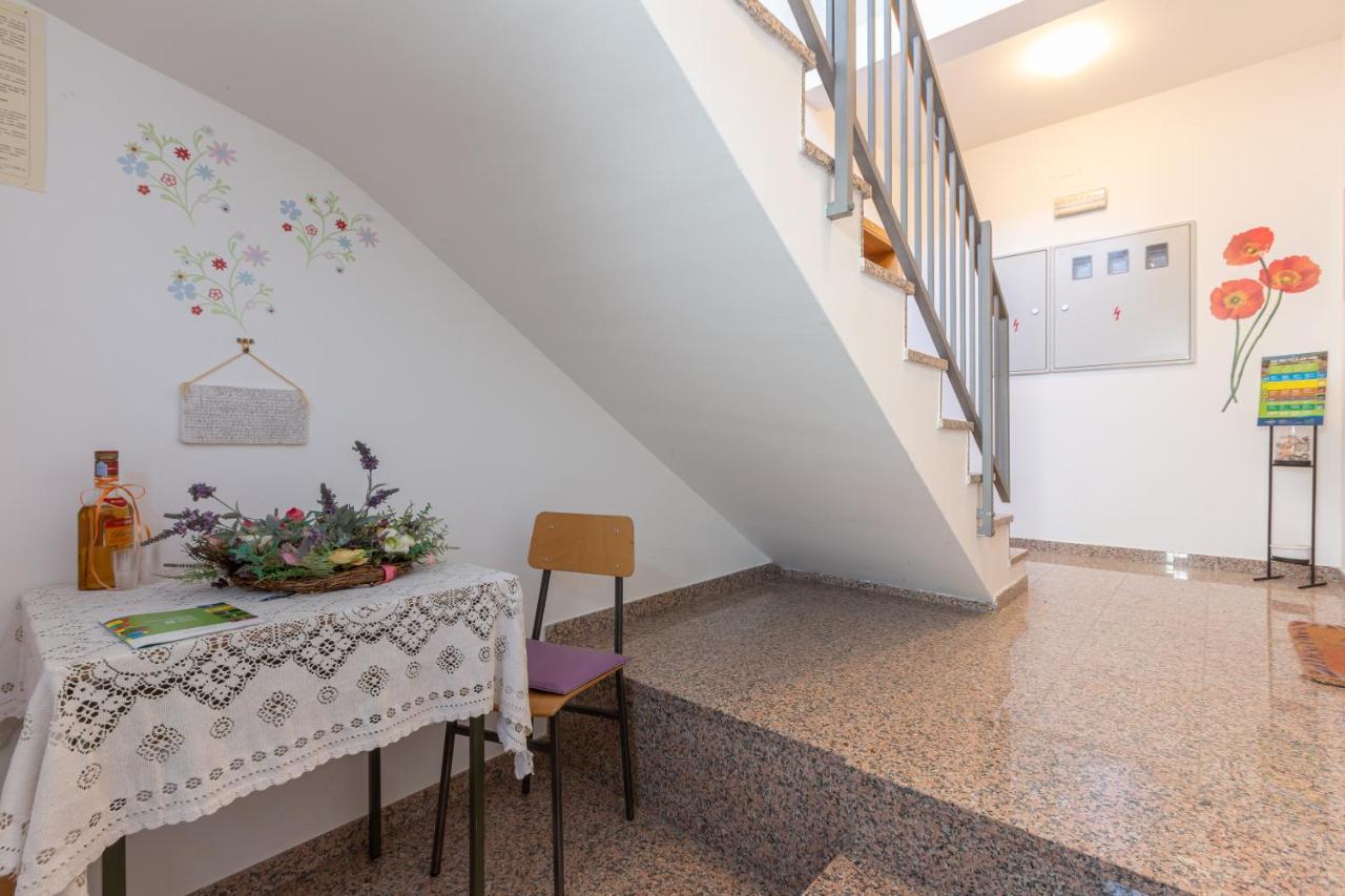 Apartments Ema & Mislav With Terrace Baska  Exterior photo